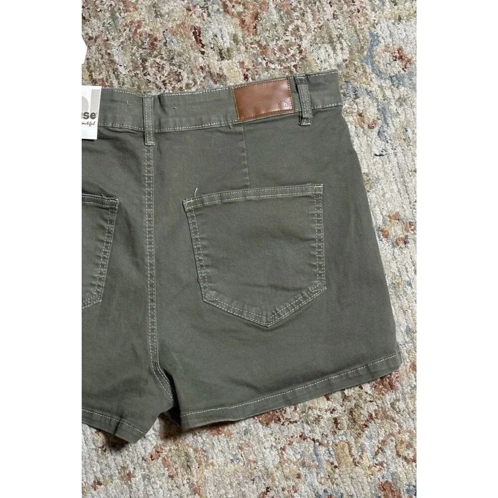 Dollhouse nwt olive